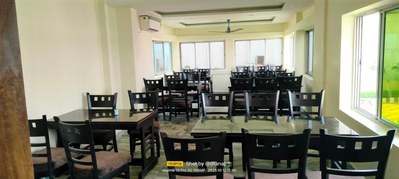 Silver Sand Eco Resort !! Beachfront !! With Biggest Pool And Huge Open Area !! Ideal For Weddings !! Couple Friendly !! 曼达莫尼 外观 照片