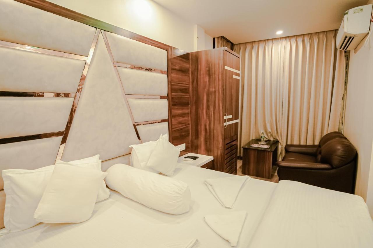 Silver Sand Eco Resort !! Beachfront !! With Biggest Pool And Huge Open Area !! Ideal For Weddings !! Couple Friendly !! 曼达莫尼 外观 照片