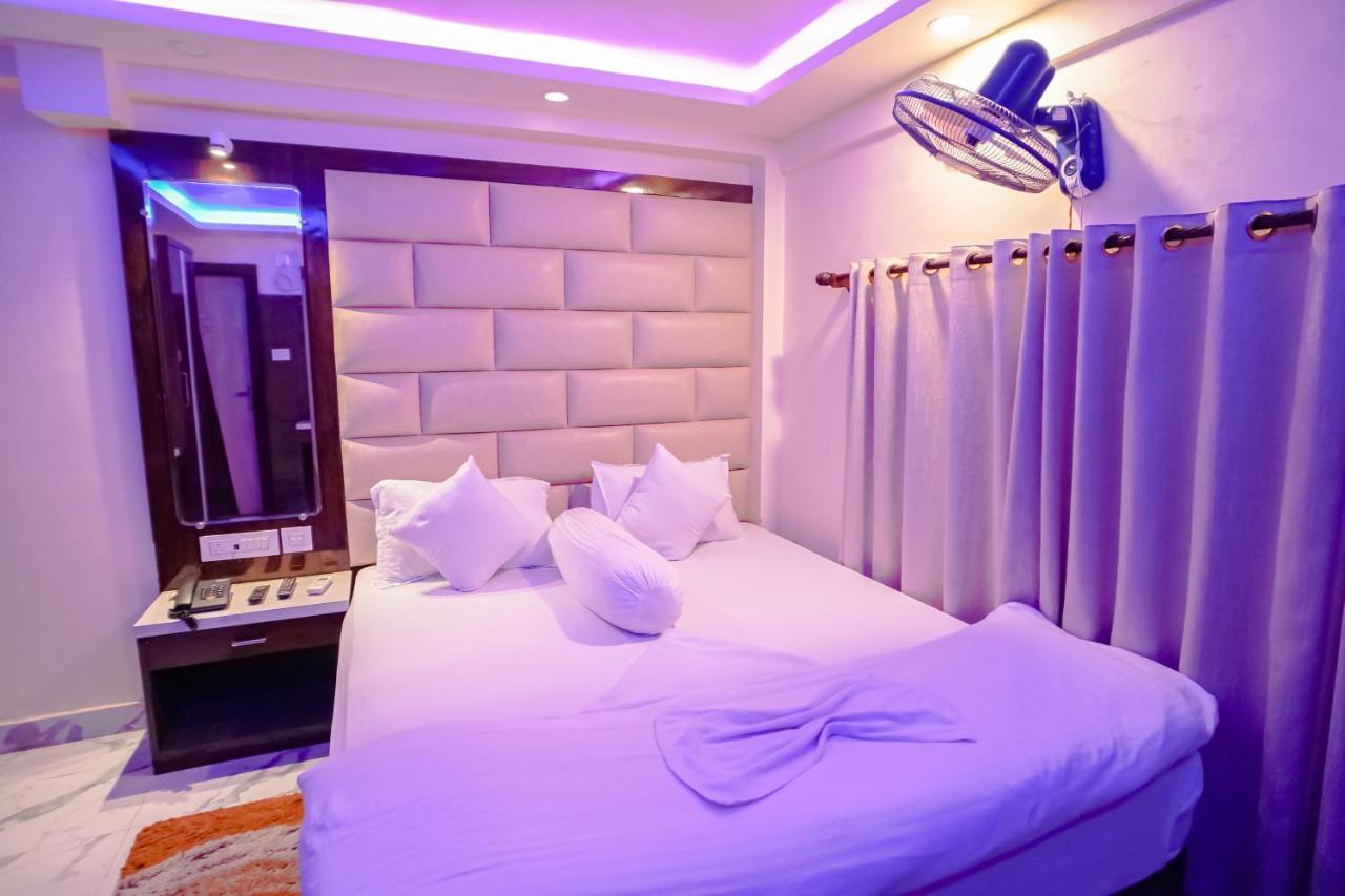 Silver Sand Eco Resort !! Beachfront !! With Biggest Pool And Huge Open Area !! Ideal For Weddings !! Couple Friendly !! 曼达莫尼 外观 照片