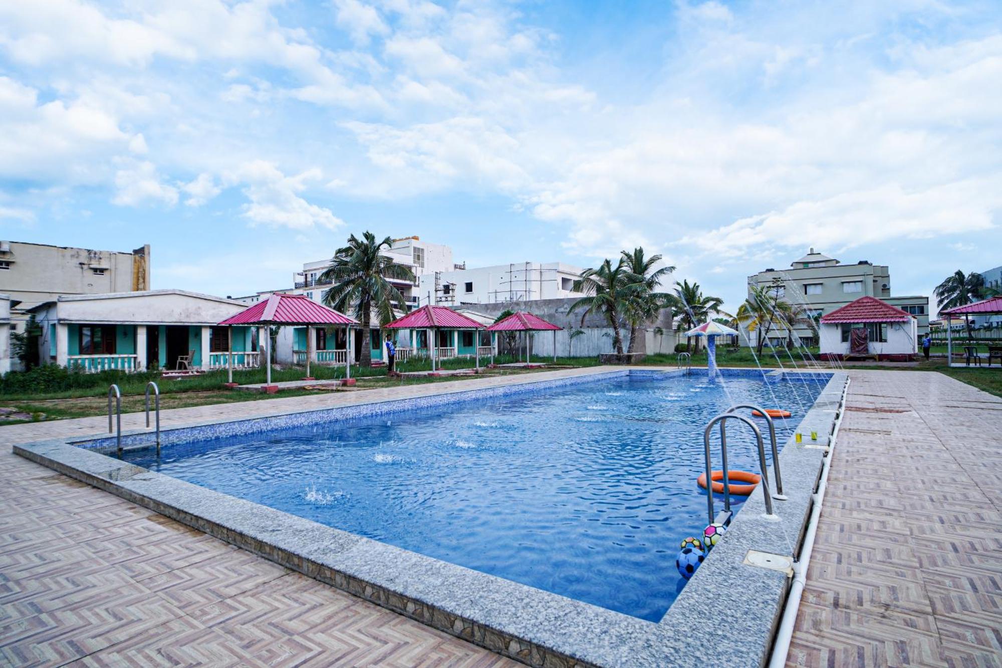 Silver Sand Eco Resort !! Beachfront !! With Biggest Pool And Huge Open Area !! Ideal For Weddings !! Couple Friendly !! 曼达莫尼 外观 照片
